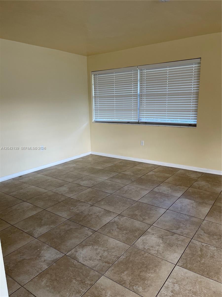 2901 NW 50th St, Miami FL 33142 photo 5