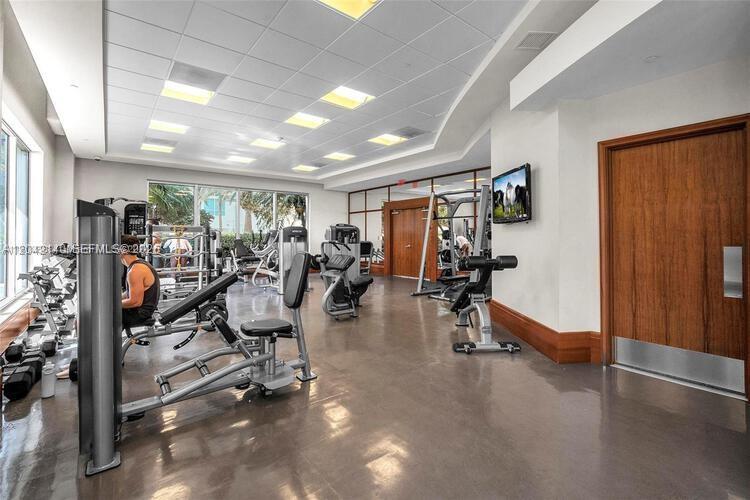 1050 Brickell Ave # 416, Miami FL 33131 photo 4