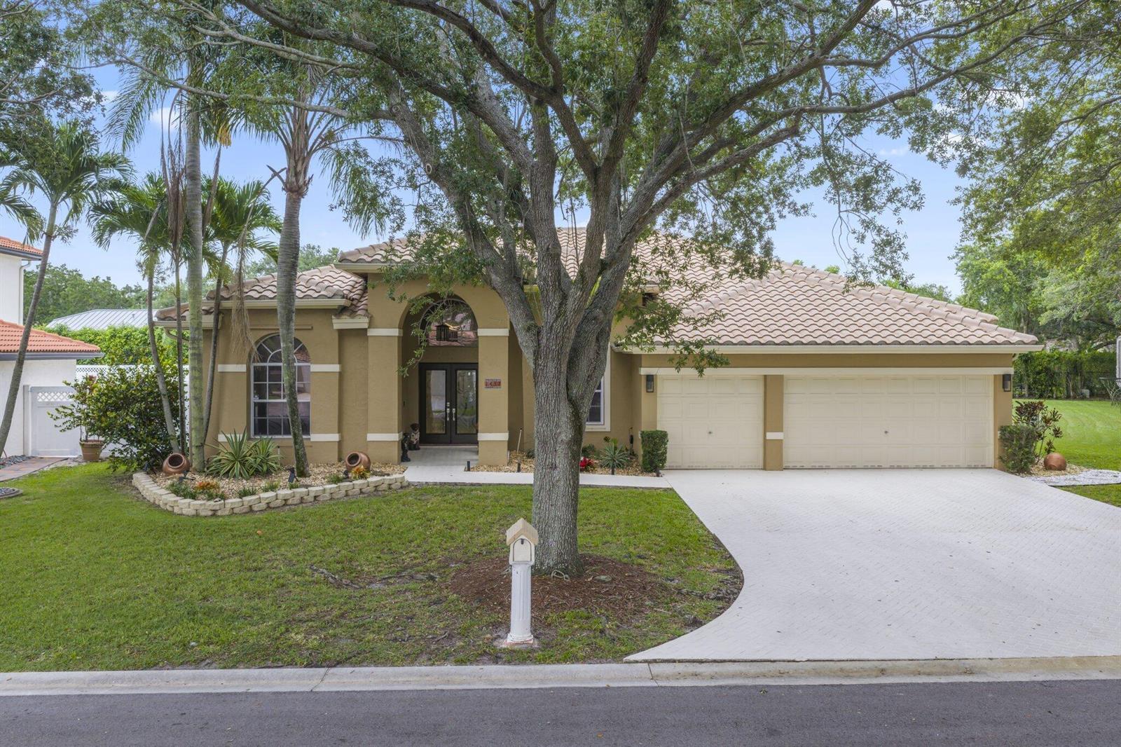 1437 NW 102nd Drive, Coral Springs FL 33071