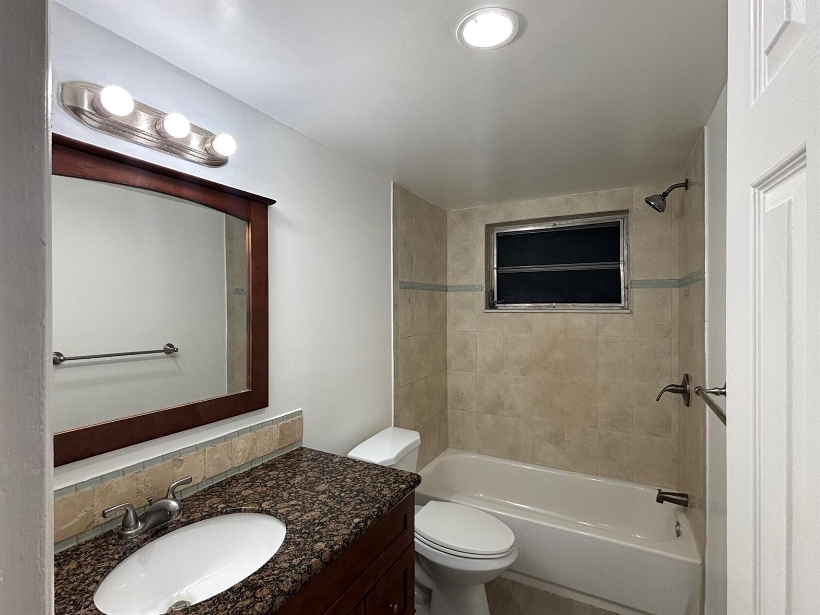 1916 SW 11th Street Unit 6, Fort Lauderdale FL 33312 photo 5