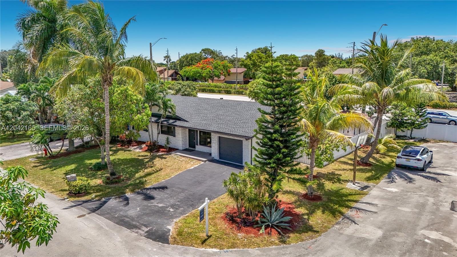 3392 NW 63rd St, Fort Lauderdale FL 33309 photo 2