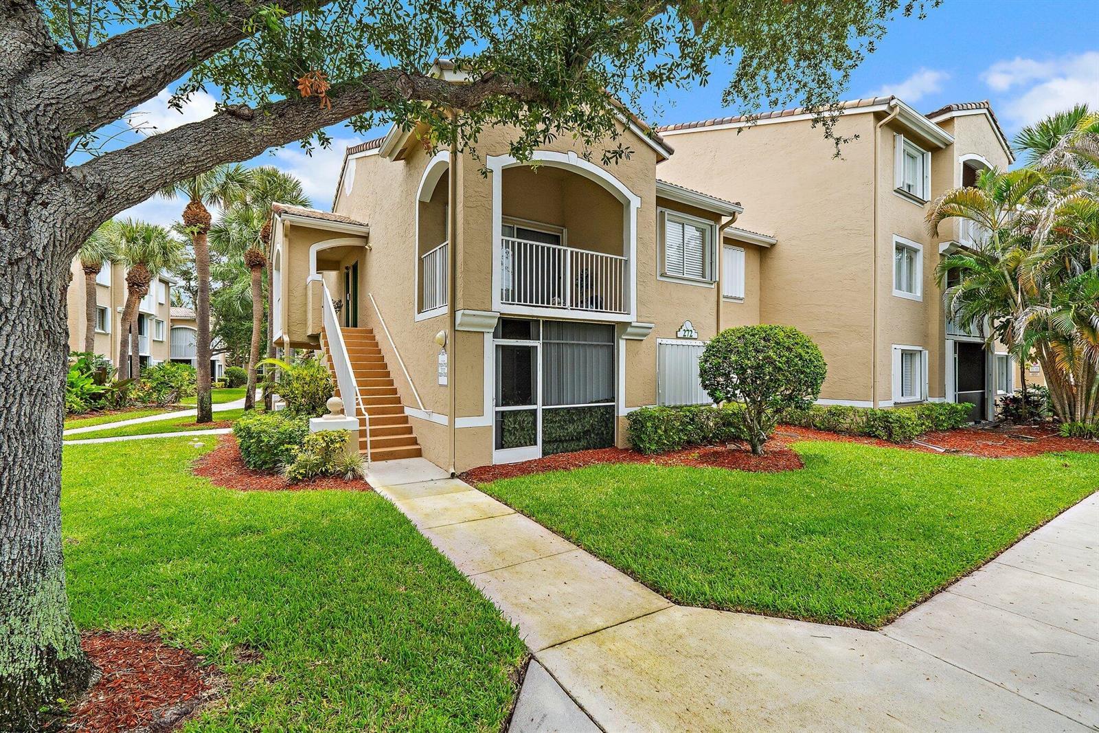 272 Village Boulevard # 7102, Tequesta FL 33469 photo 2