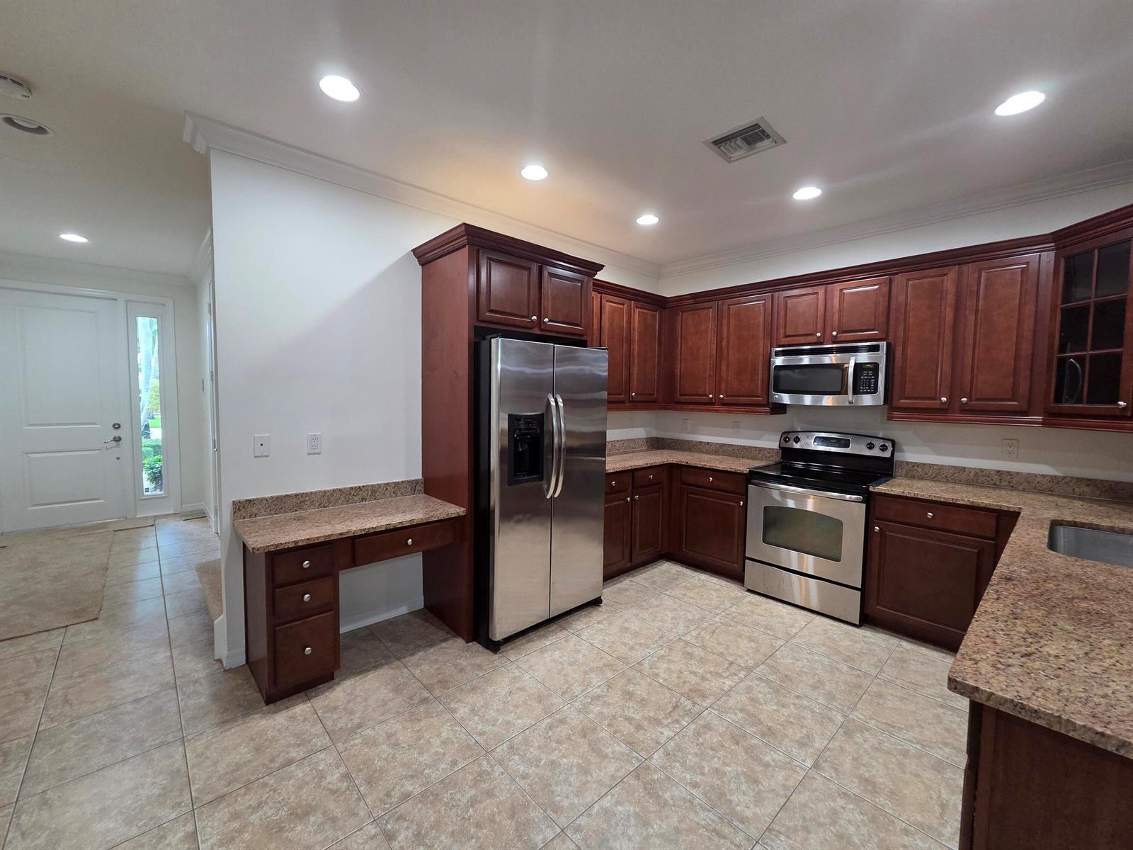 4507 Mediterranean Circle, West Palm Beach FL 33418 photo 3