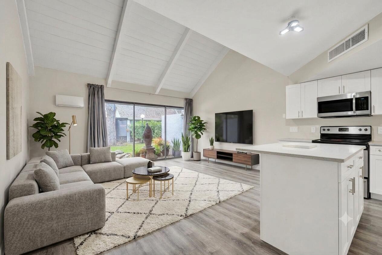 25 Deer Creek Road # C101, Deerfield Beach FL 33442