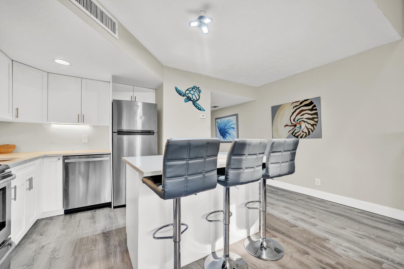 25 Deer Creek Road # C101, Deerfield Beach FL 33442 photo 4