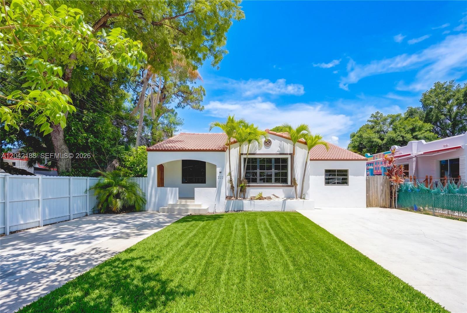 322 SW 18th Road, Miami FL 33129 photo 2
