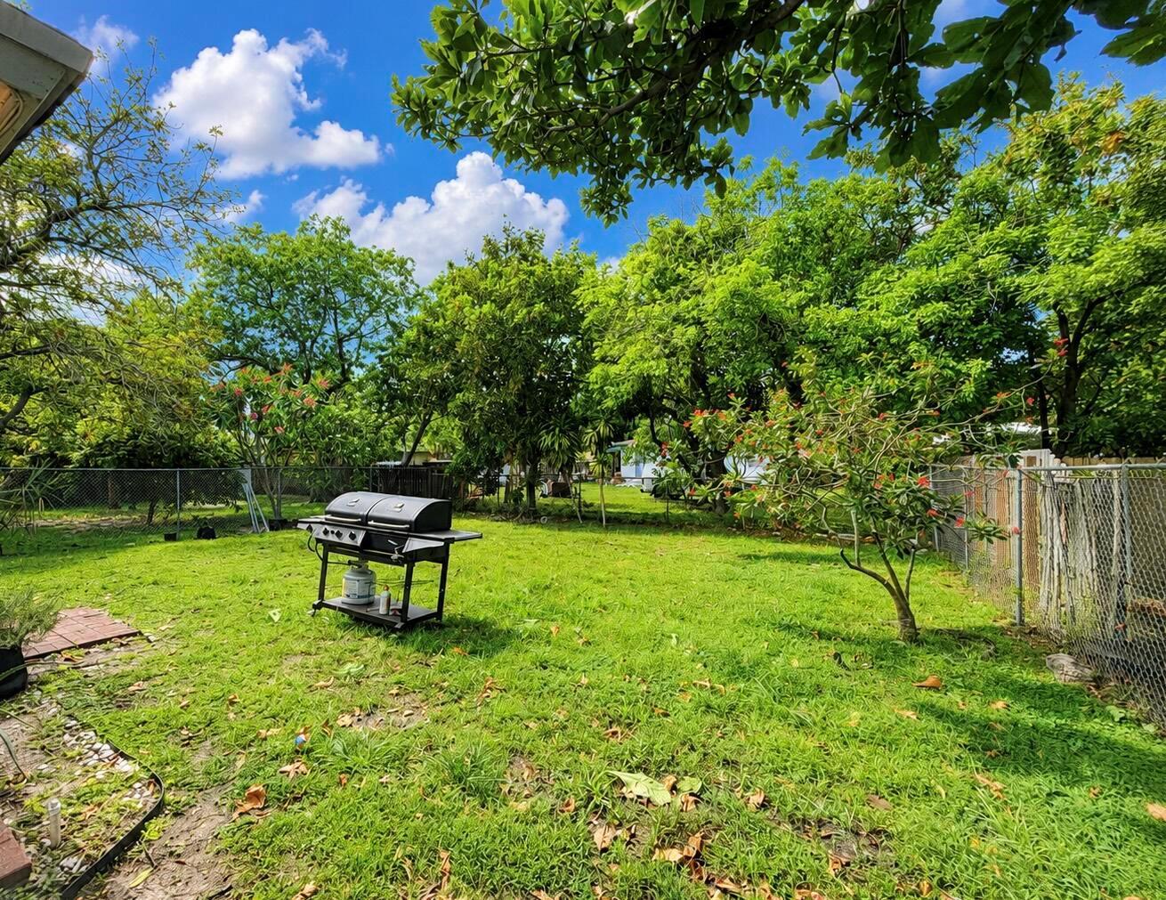 2419-2421 Johnson Street # 2421, Hollywood FL 33020 photo 4