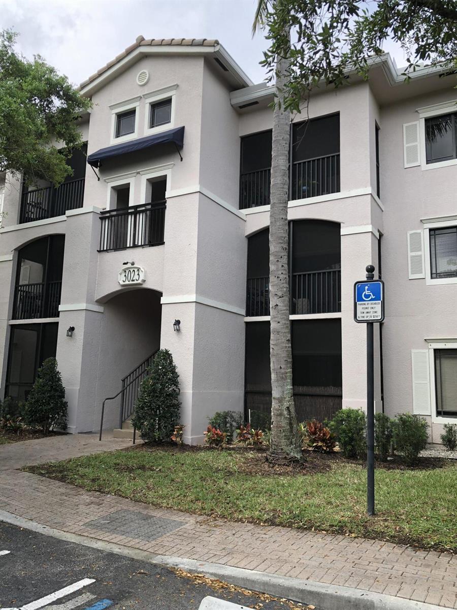 3023 Alcazar Place # 305, Palm Beach Gardens FL 33410 photo 2