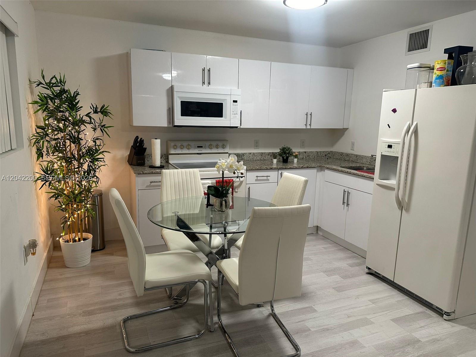 1029 NW 3rd St # 304, Miami FL 33128 photo 4