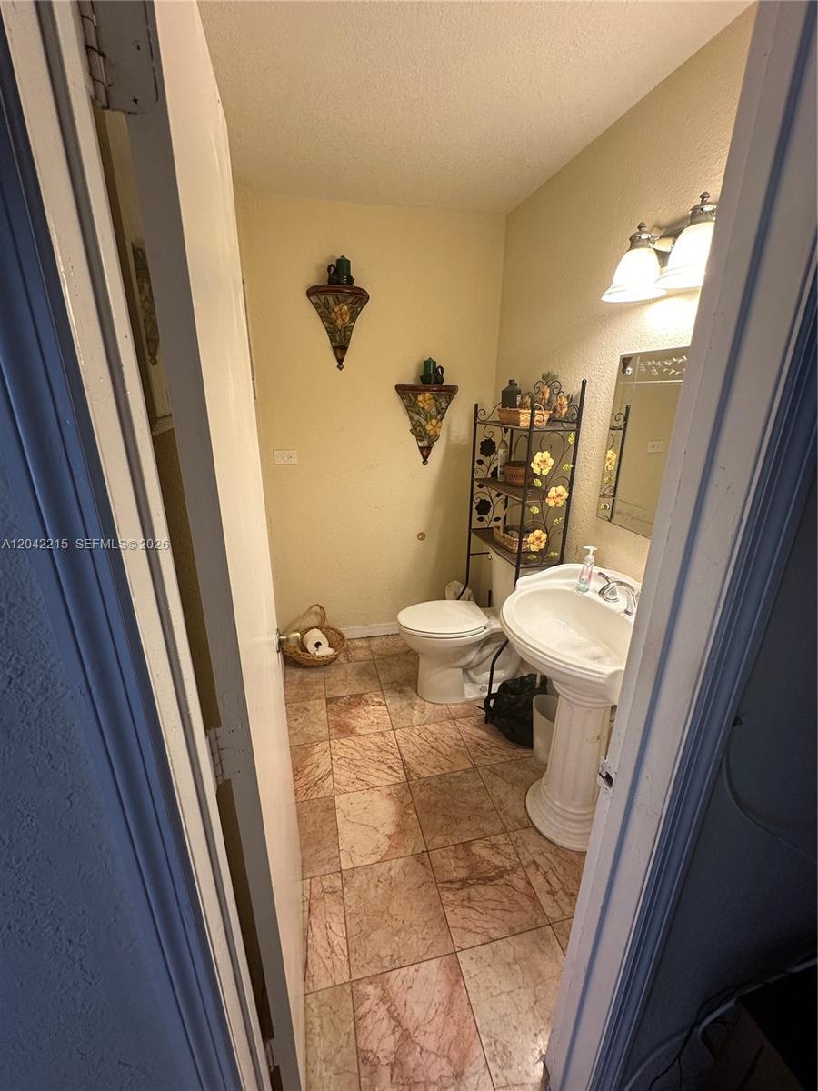 2700 NW 47th Ter # 1001, Lauderdale Lakes FL 33313 photo 5