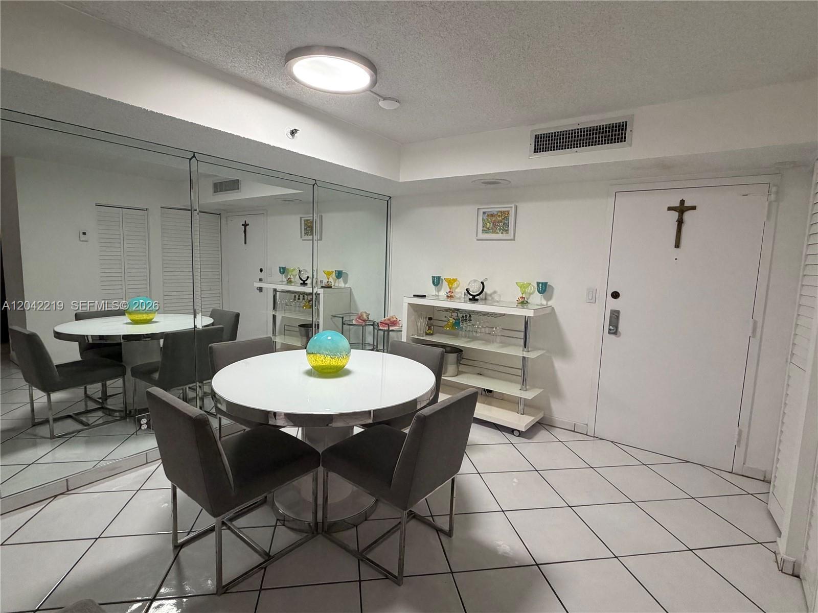 2625 Collins Ave # 420, Miami Beach FL 33140 photo 3
