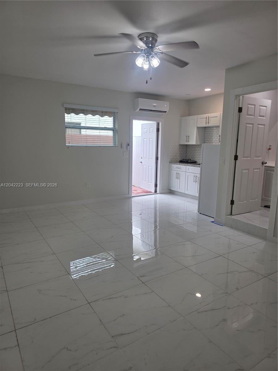 1281 Redbird Ave, Miami Springs FL 33166 photo 5
