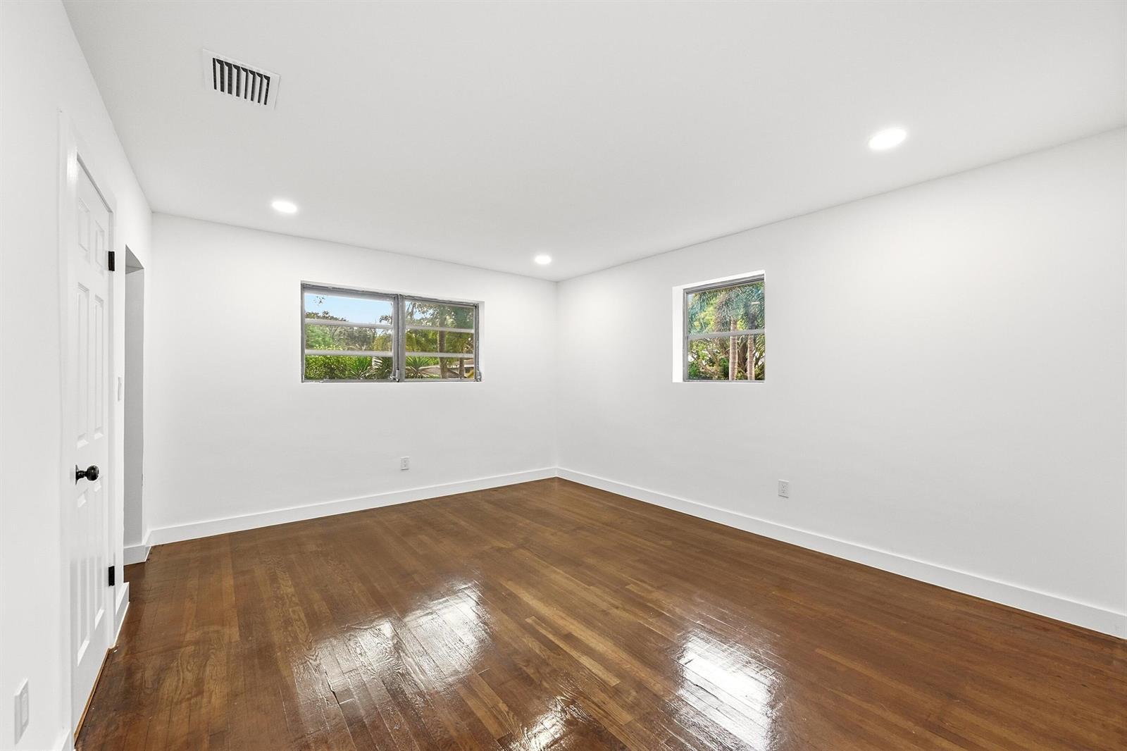 4796 SW 11th Court, Plantation FL 33317