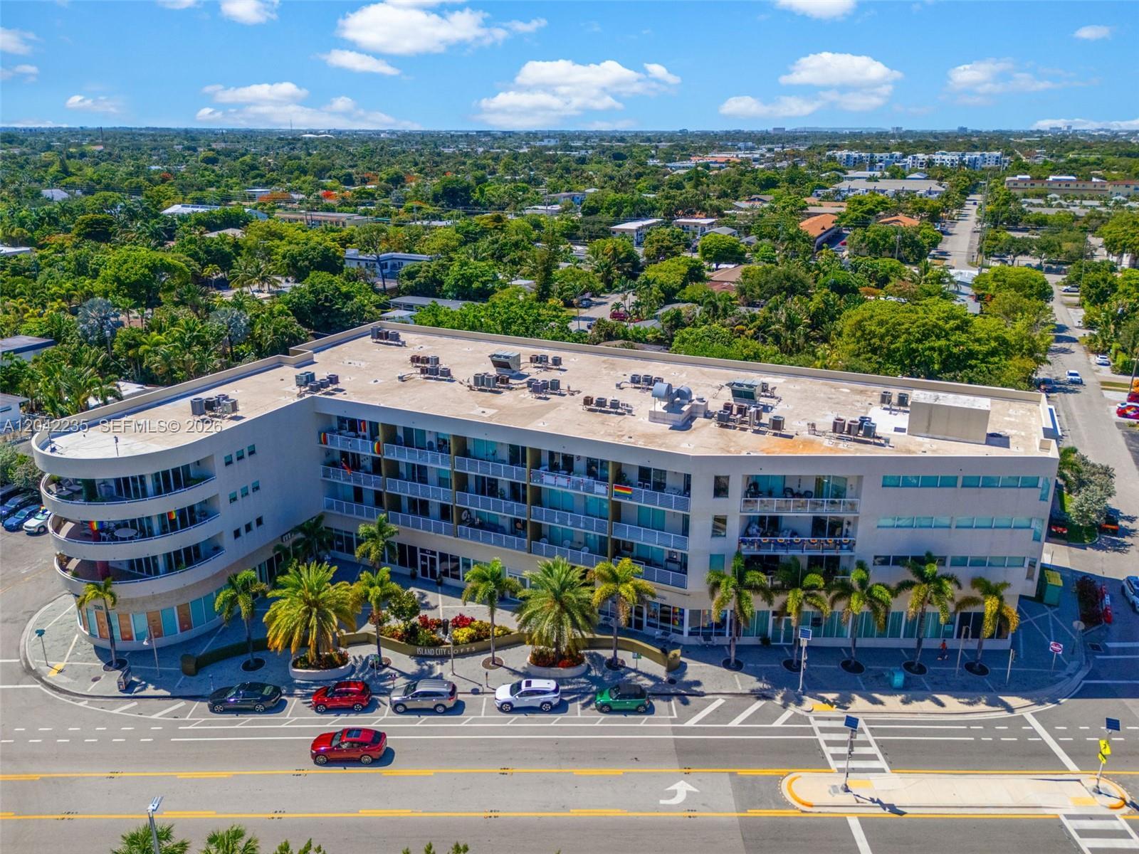 2301 Wilton Dr # R207, Wilton Manors FL 33305 photo 2