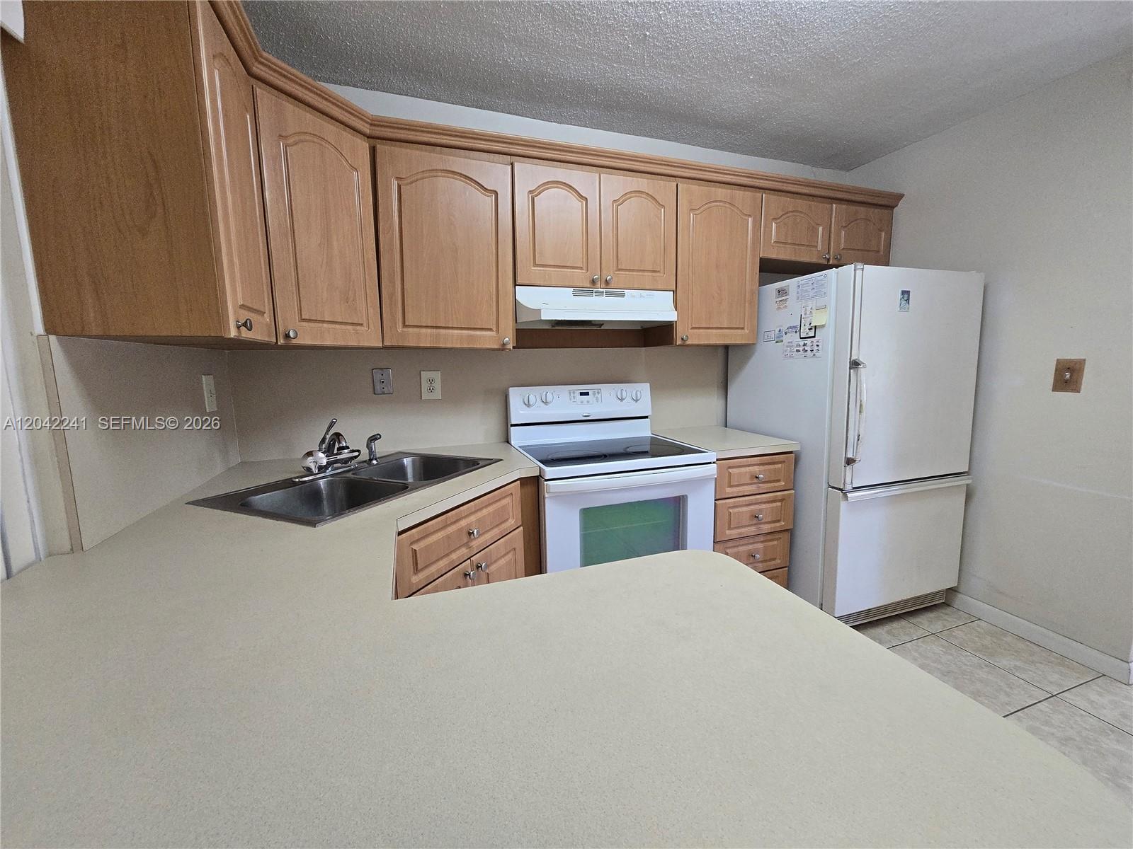 4717 NW 50th St, Tamarac FL 33319 photo 5