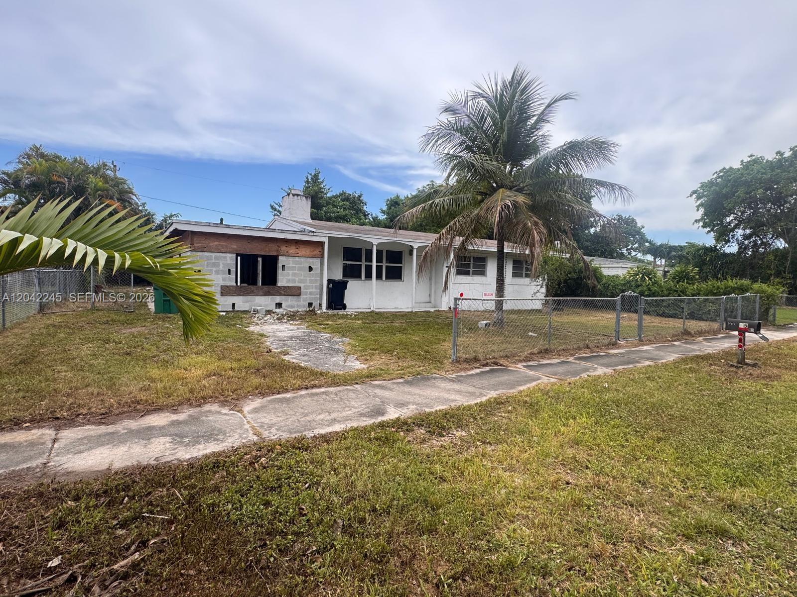 12515 SW 85th Ave Rd, Miami FL 33156 photo 2