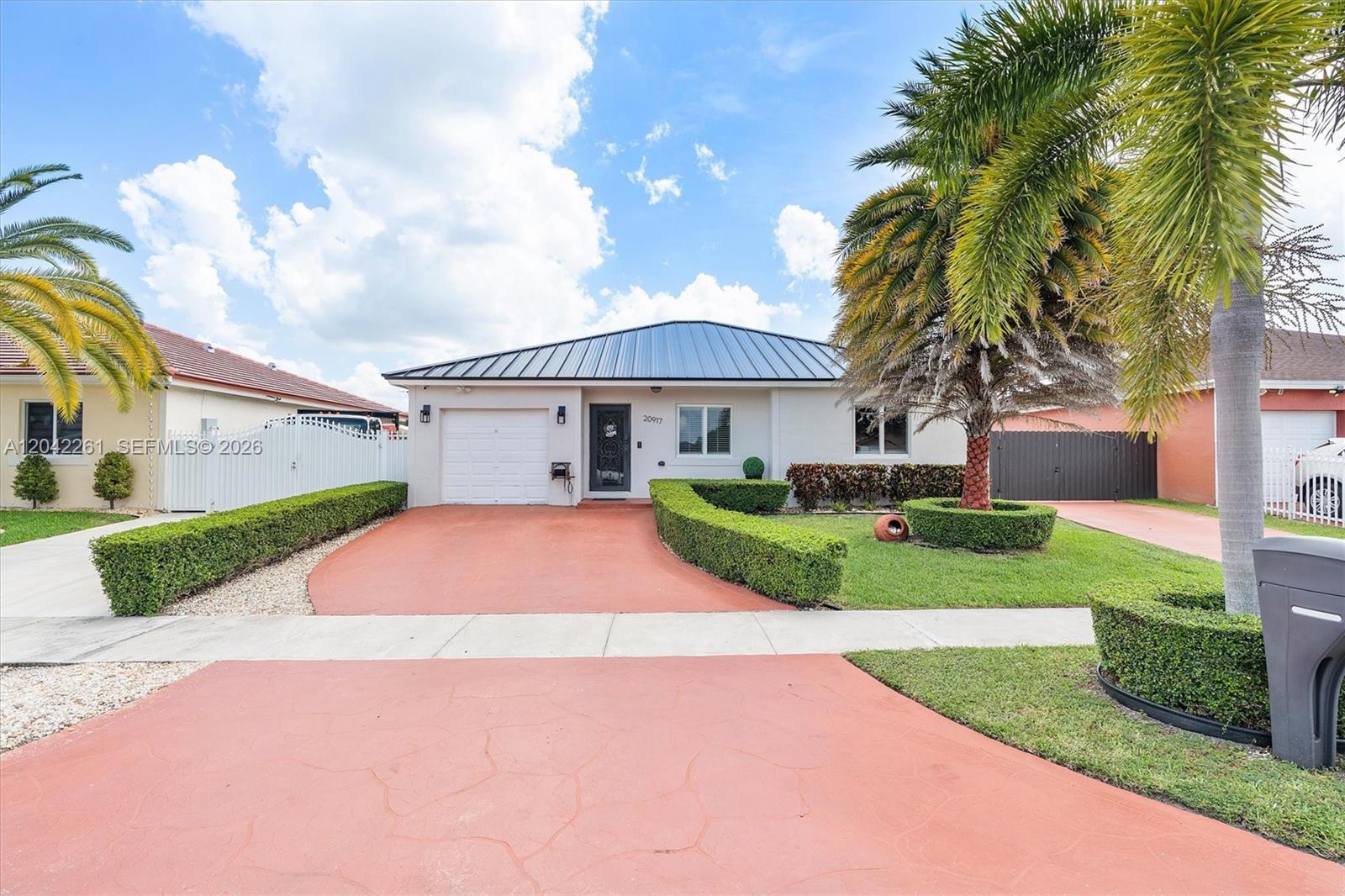 20917 SW 125th Ave Rd, Miami FL 33177 photo 2