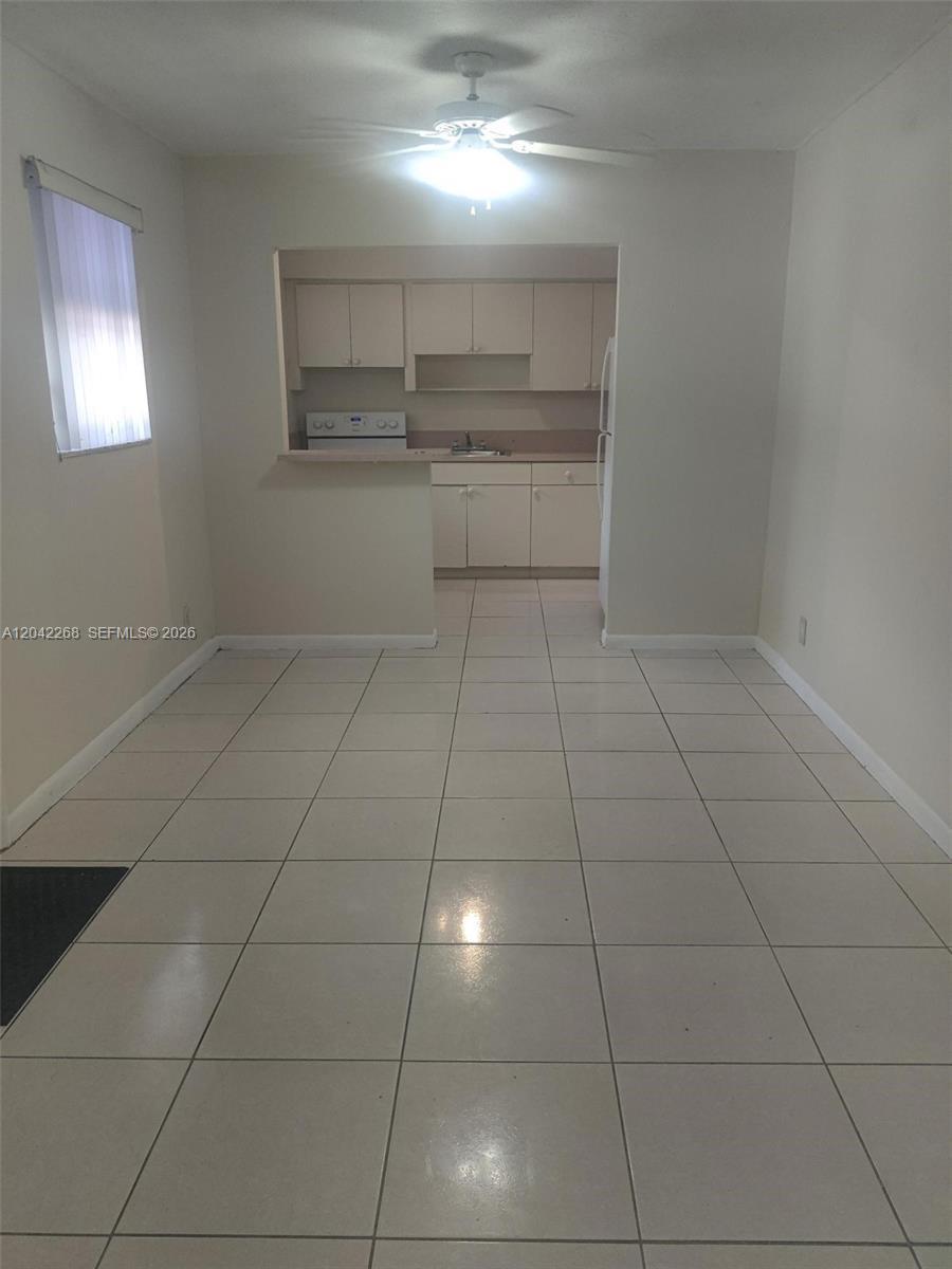 844 SW 10th St # 3, Hallandale Beach FL 33009 photo 3