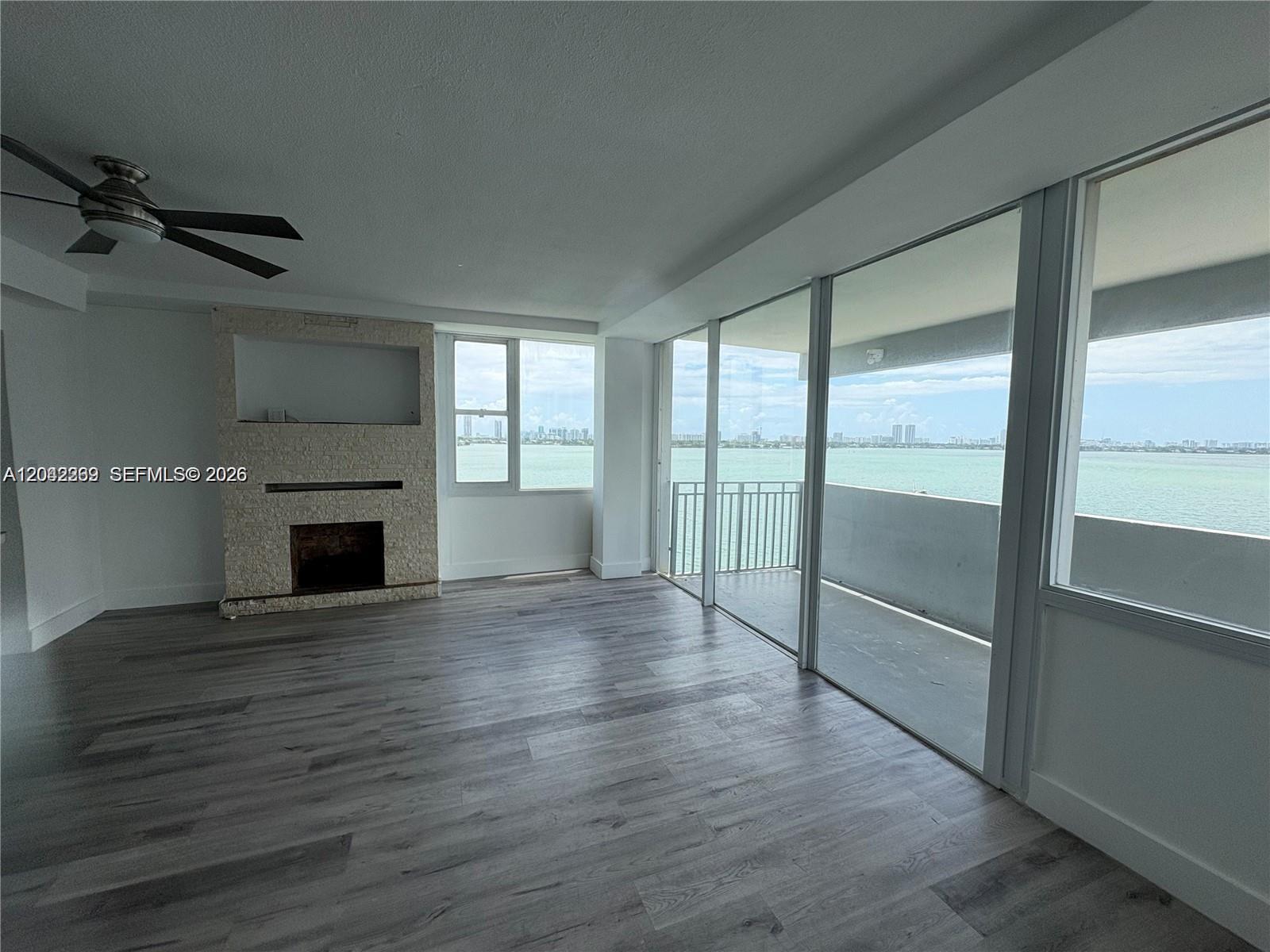 7545 E Treasure Dr # 9H, North Bay Village FL 33141 photo 3