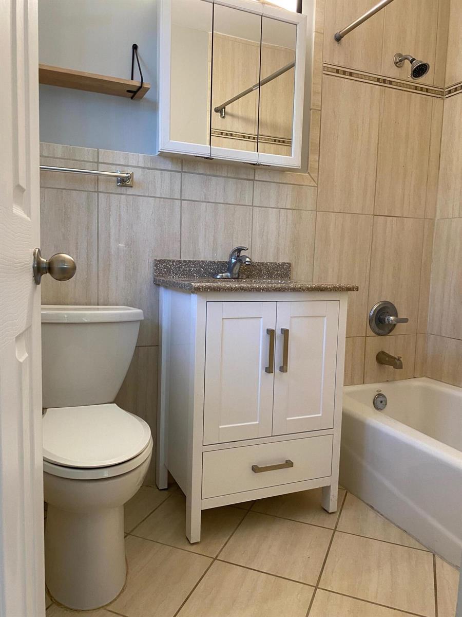 3049 NE 20th Terrace, Fort Lauderdale FL 33306 photo 4