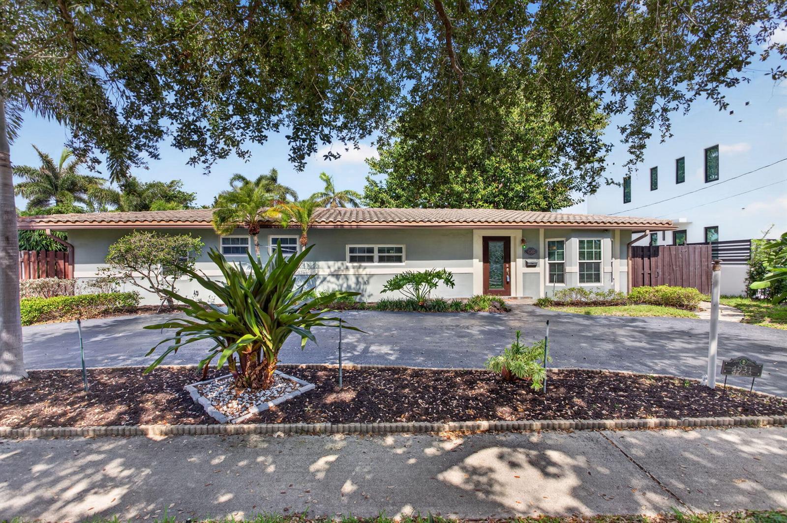 4931 NE 27th Avenue, Lighthouse Point FL 33064 photo 3