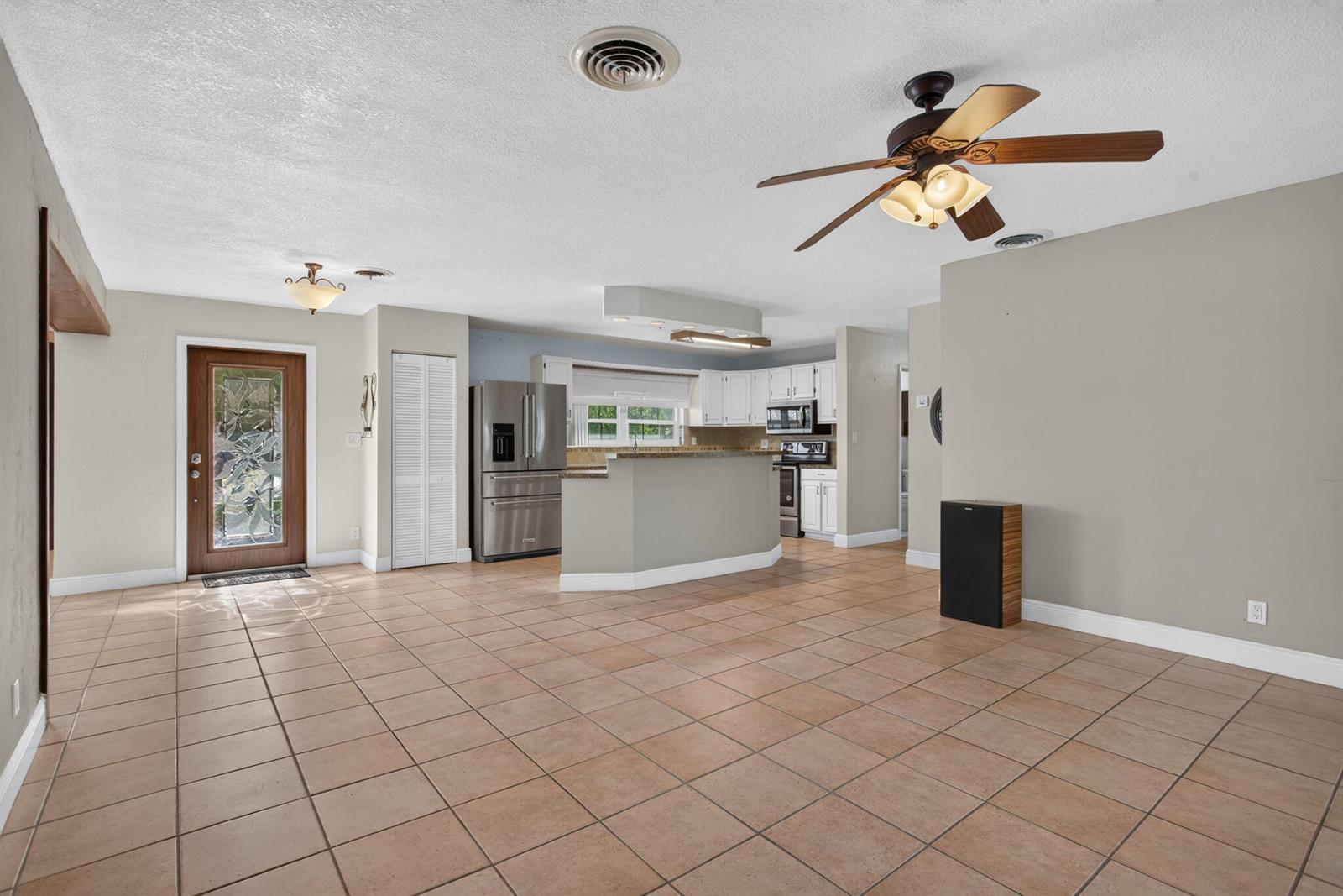 4931 NE 27th Avenue, Lighthouse Point FL 33064 photo 5