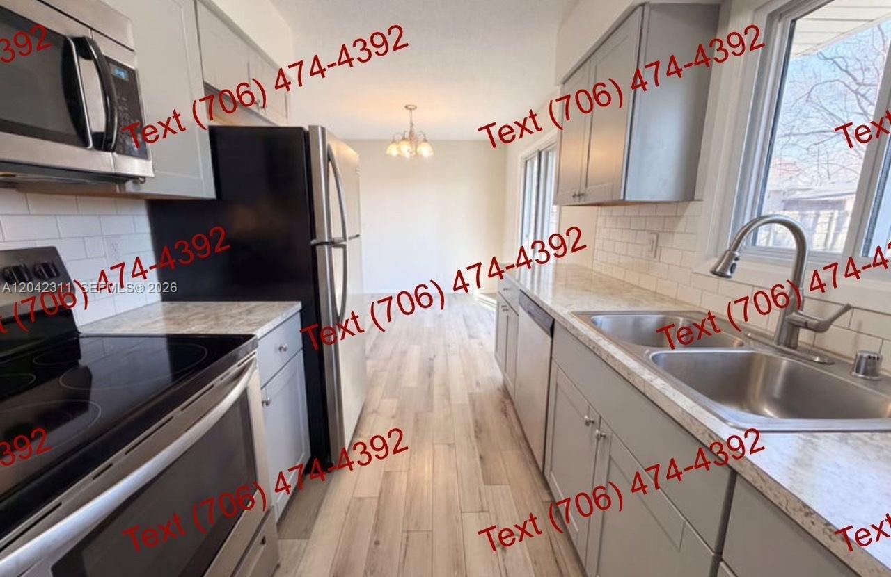 4430 NW 13th Ave, Deerfield Beach FL 33064 photo 4