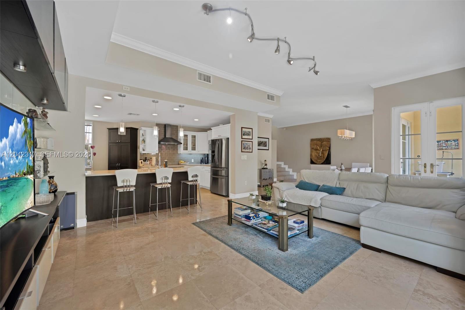 18345 NE 30th Pl # 18345, Aventura FL 33160 photo 2