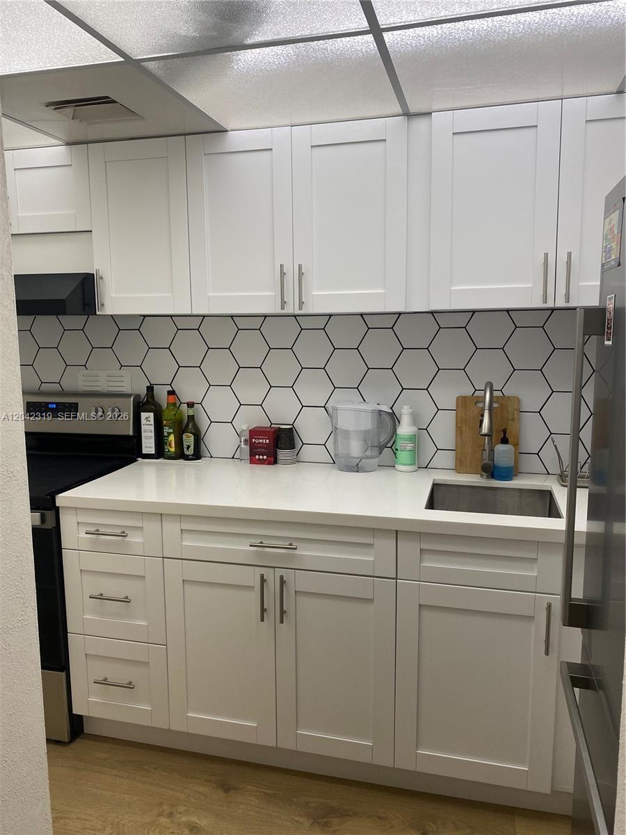 1000 West Avenue # 531, Miami Beach FL 33139 photo 4