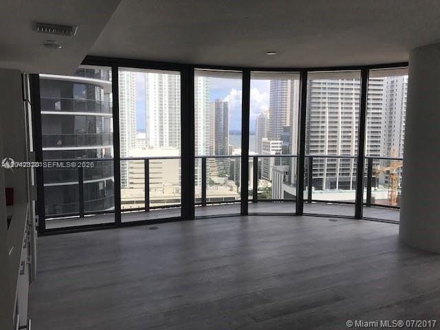 55 SW 9th St # 2103, Miami FL 33130 photo 4