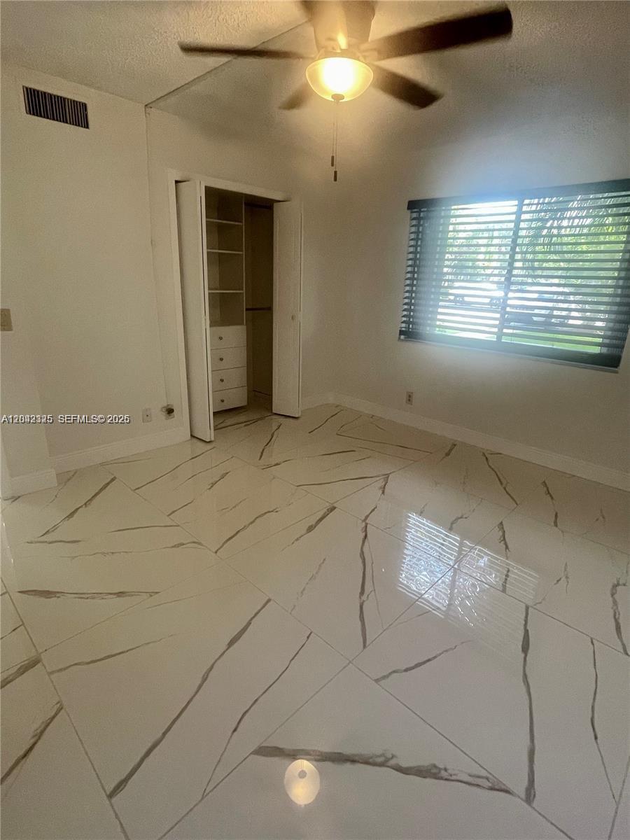 403 Lakeview Dr # 106, Weston FL 33326 photo 5