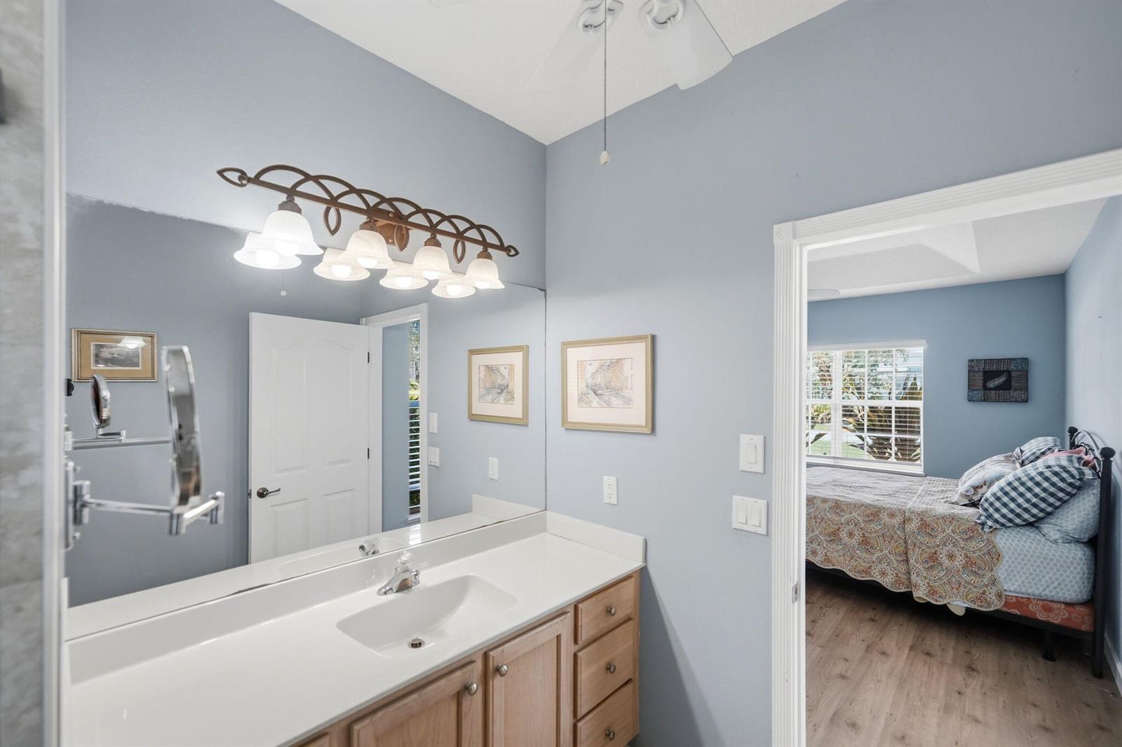 426 NE Vanda Terrado, Jensen Beach FL 34957 photo 5