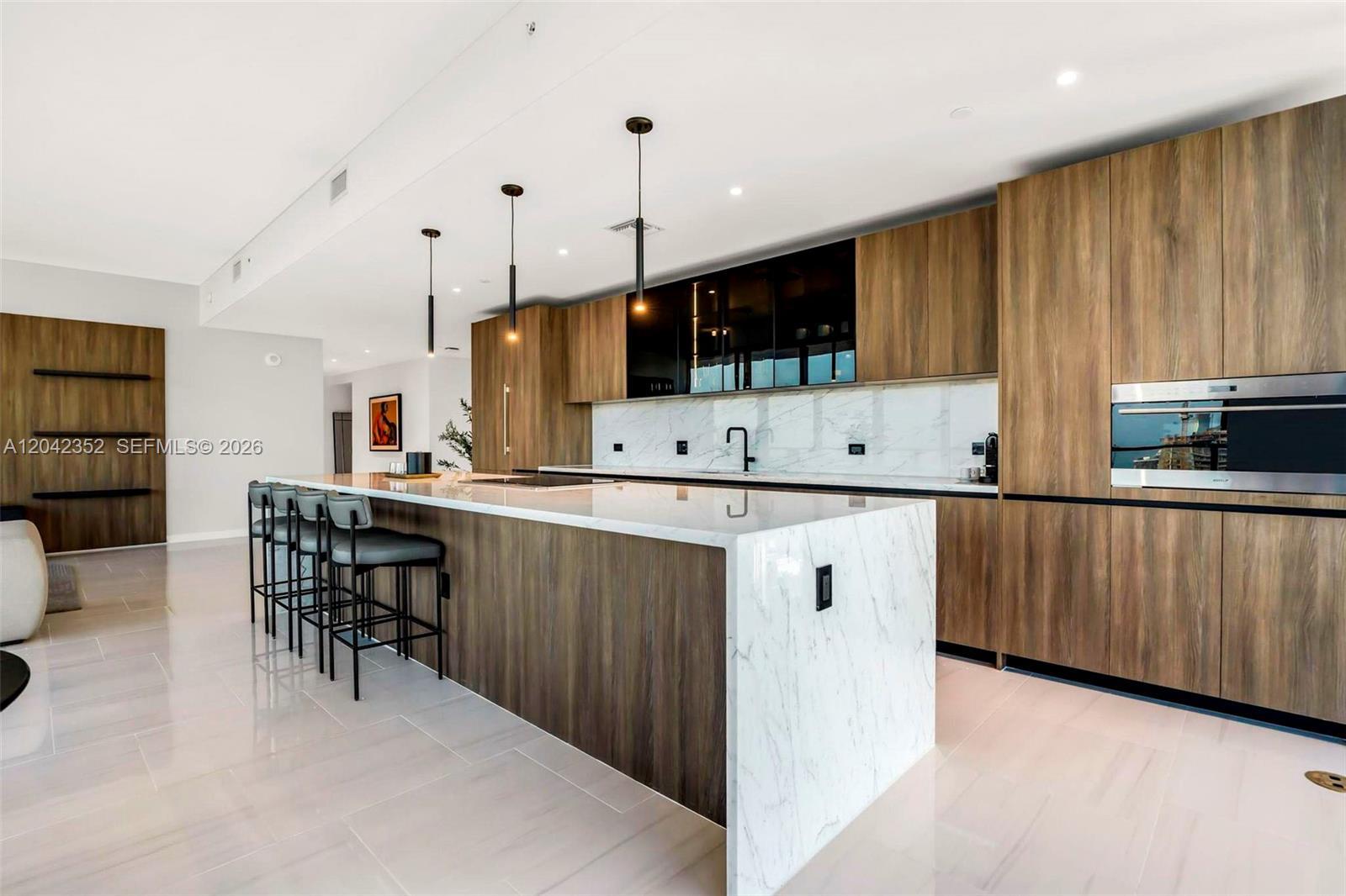 20 NE 11th St # 6003, Miami FL 33132 photo 3