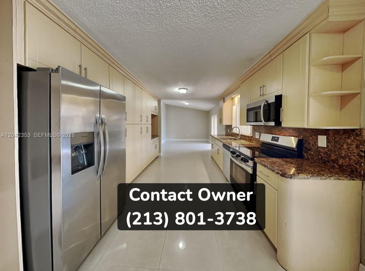 1056 NW 128th Ave, Miami FL 33182 photo 5