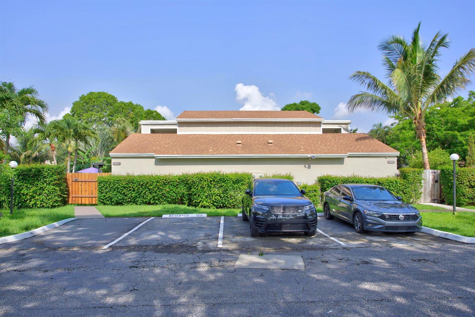 501 NW 132nd Terrace, Plantation FL 33325 photo 3