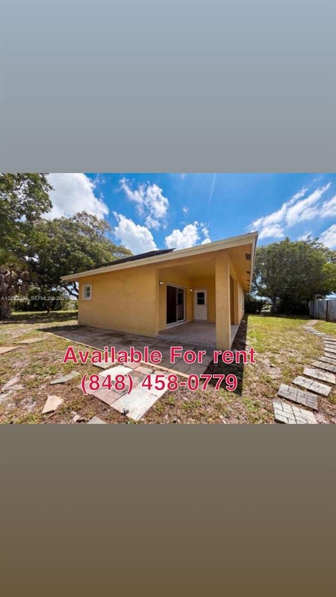453 N Deerfield Ave, Deerfield Beach FL 33441