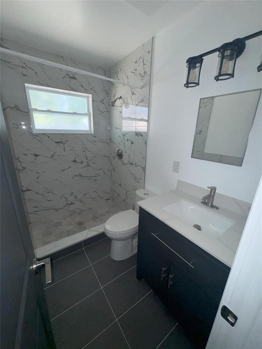 10 SW 5th Court, Deerfield Beach FL 33441 photo 4