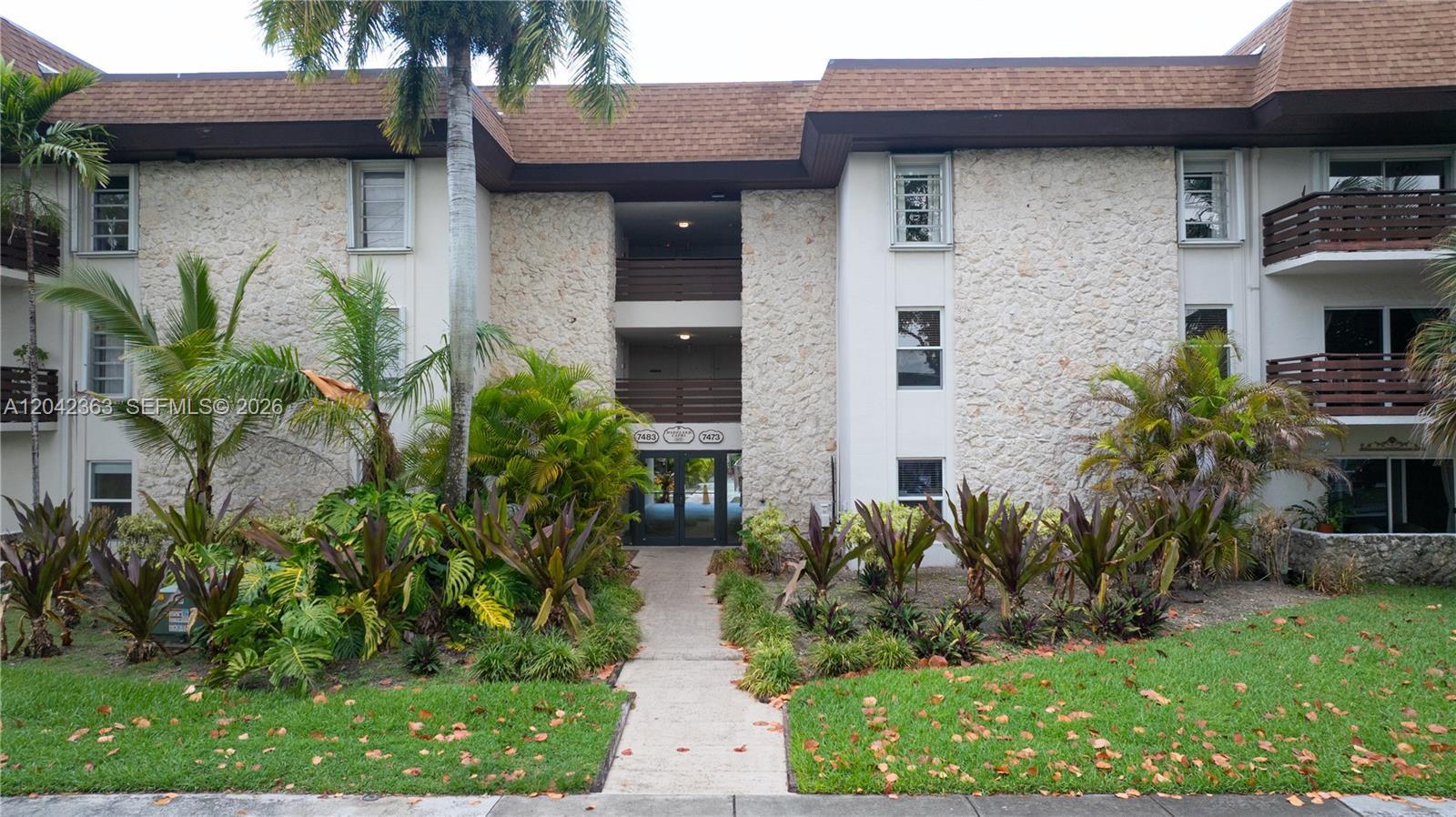 7483 SW 82nd St # A308, Miami FL 33143 photo 3