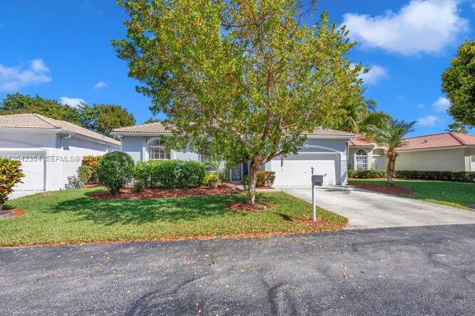 2405 SE 5th Ct, Homestead FL 33033 photo 5