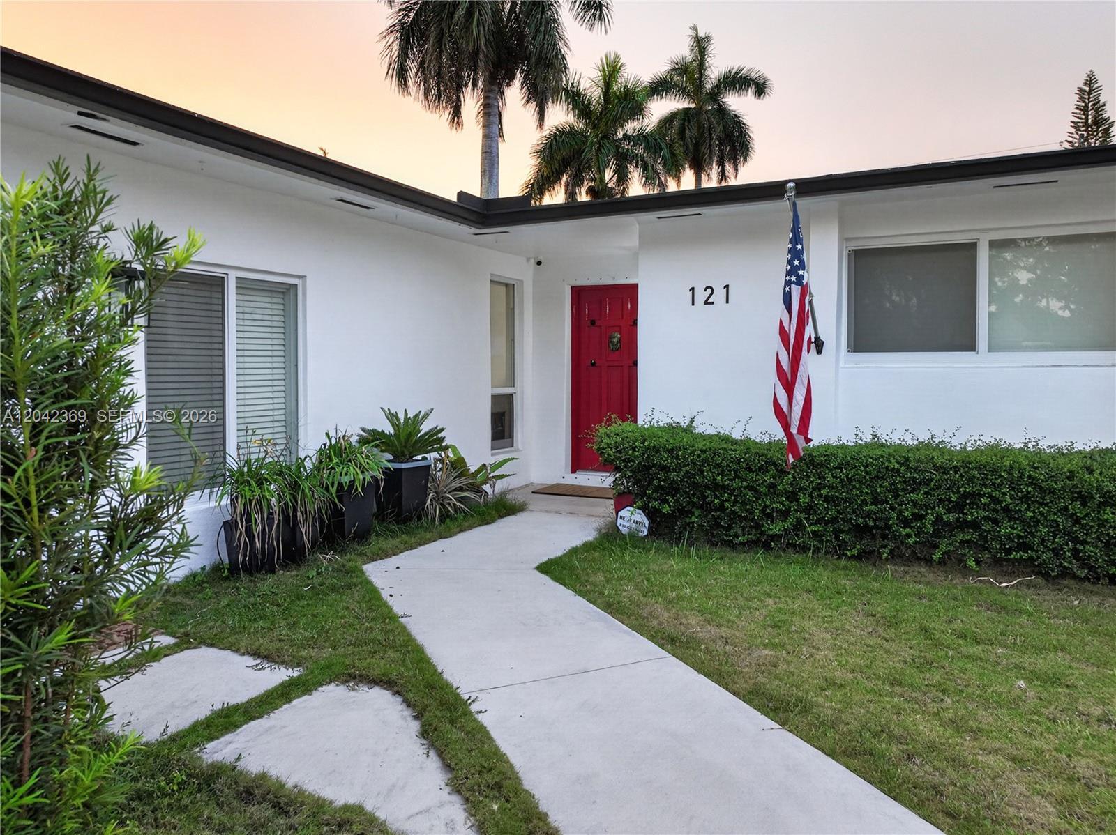 121 NE 18th St, Homestead FL 33030 photo 5