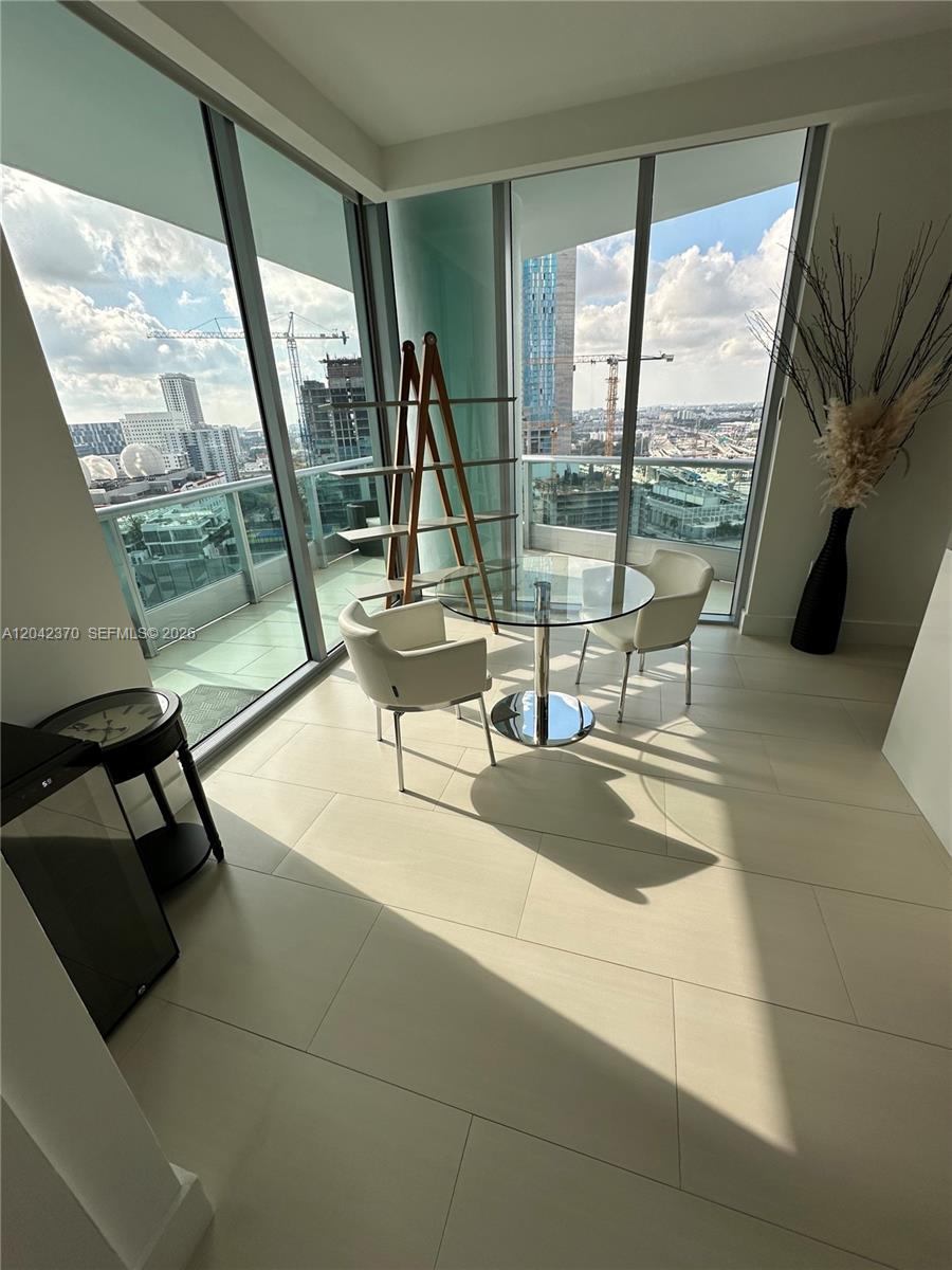 900 Biscayne Blvd # 2312, Miami FL 33132 photo 4