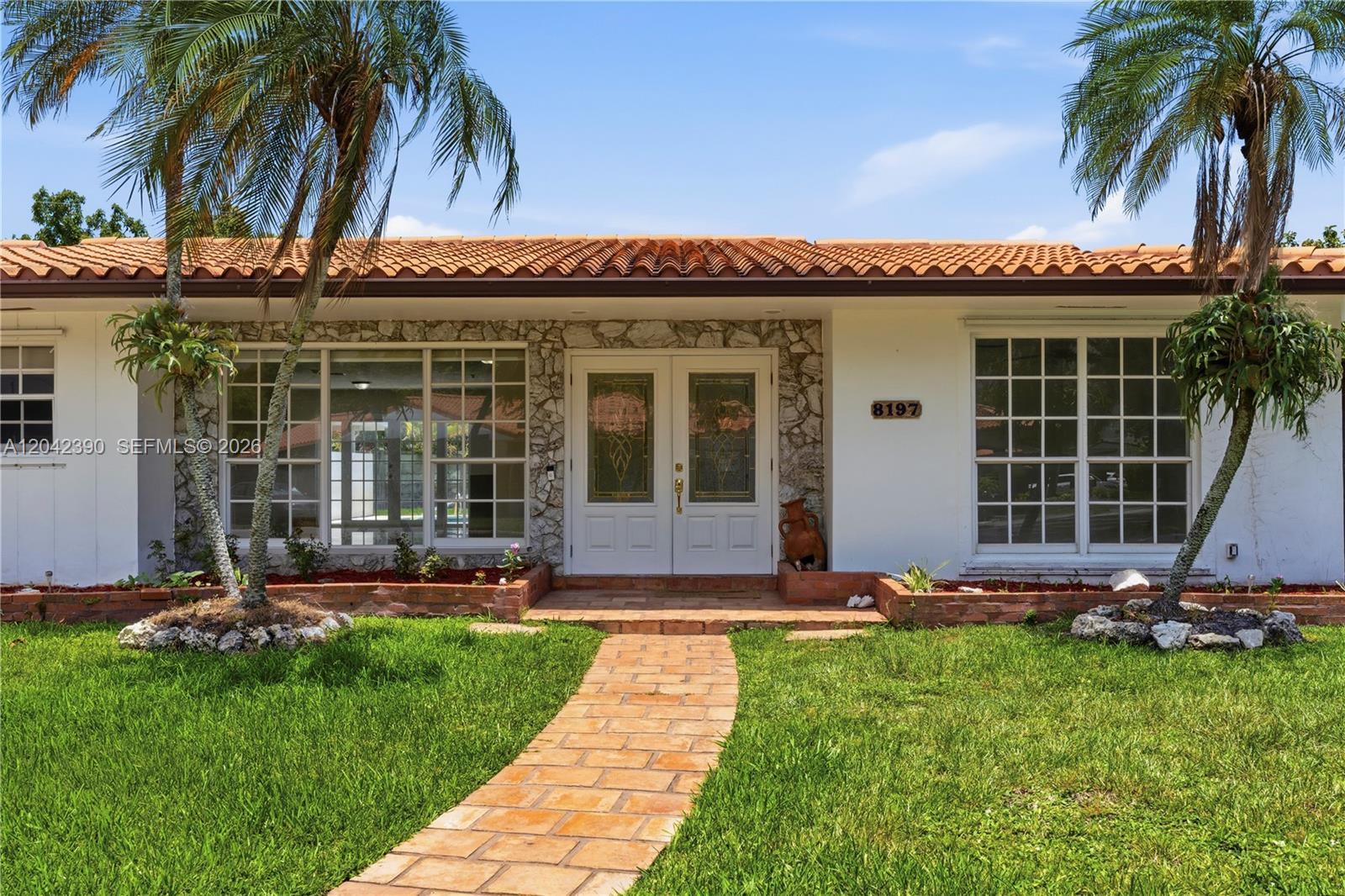 8197 W 14th Ct, Hialeah FL 33014 photo 5
