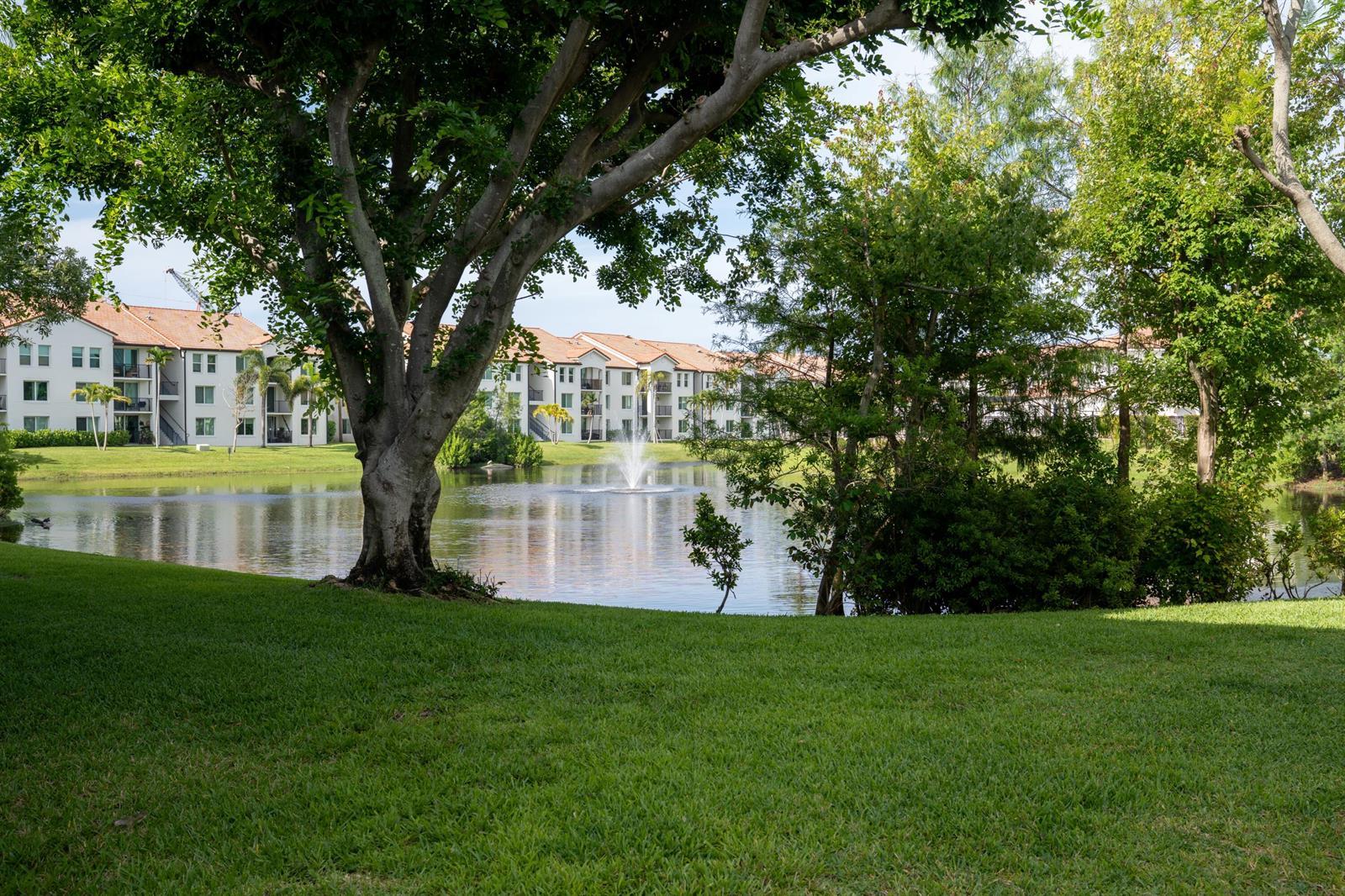 809 Villa Circle, Boynton Beach FL 33435 photo 3