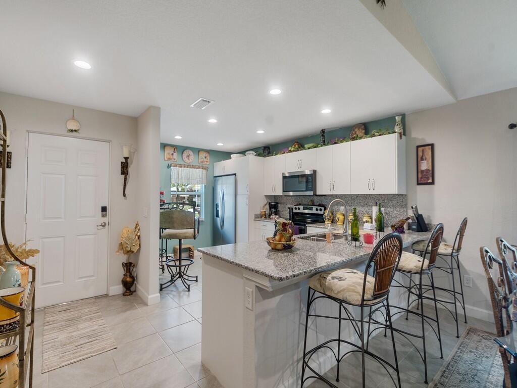 13951 Brazil Court, Fort Pierce FL 34951 photo 4