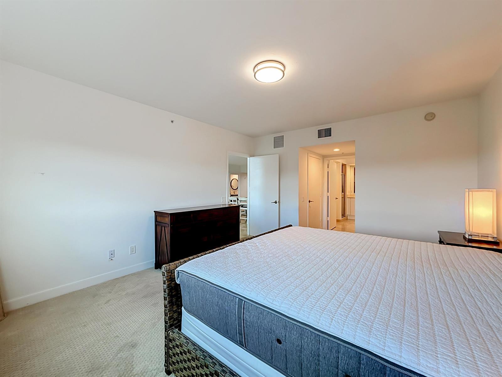 14951 Royal Oaks Lane # 505, North Miami FL 33181 photo 5