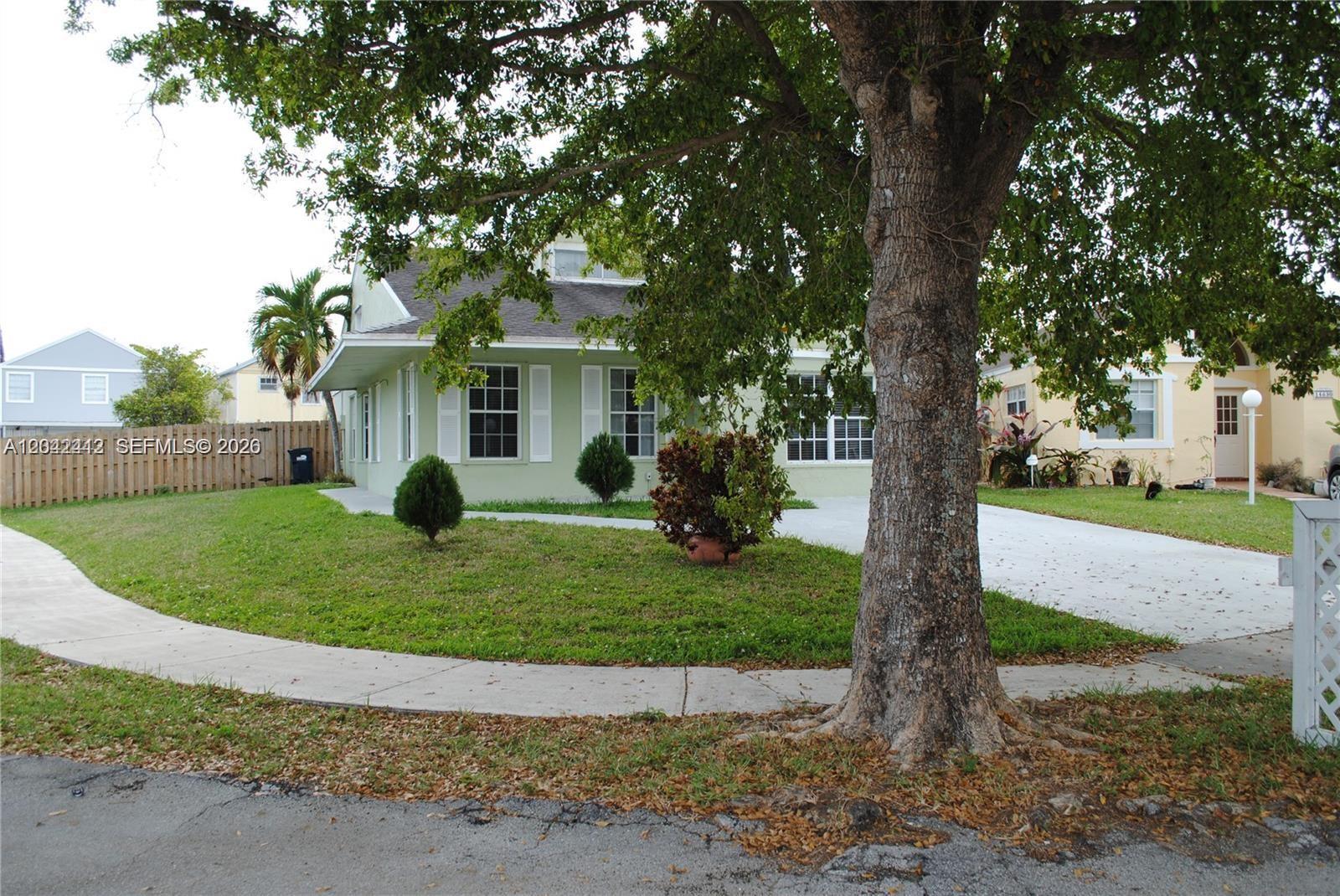 14636 SW 127th Ct, Miami FL 33186 photo 2