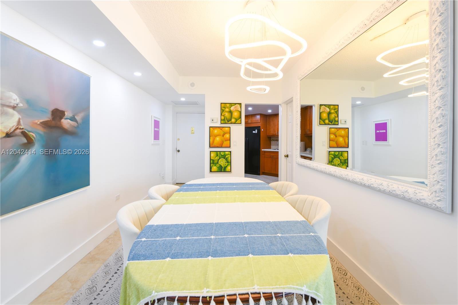 801 Brickell Bay Dr # 1462, Miami FL 33131 photo 2