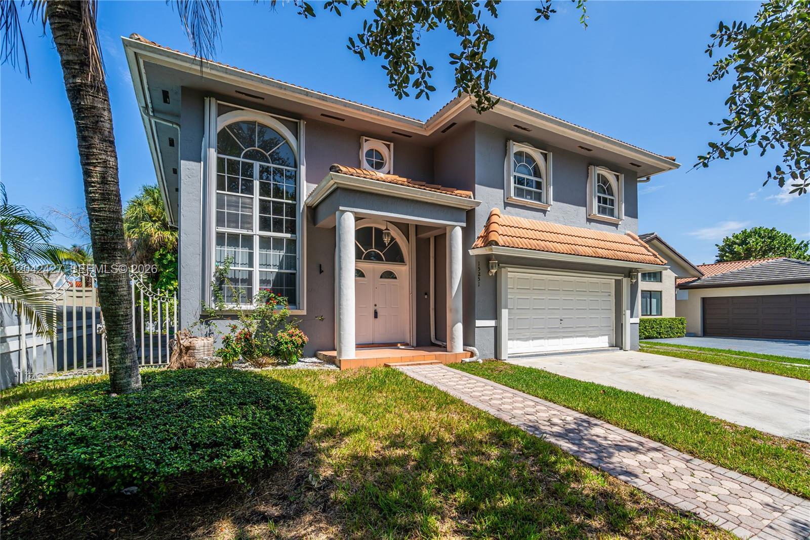 15251 NW 89th Ave, Miami Lakes FL 33018 photo 2