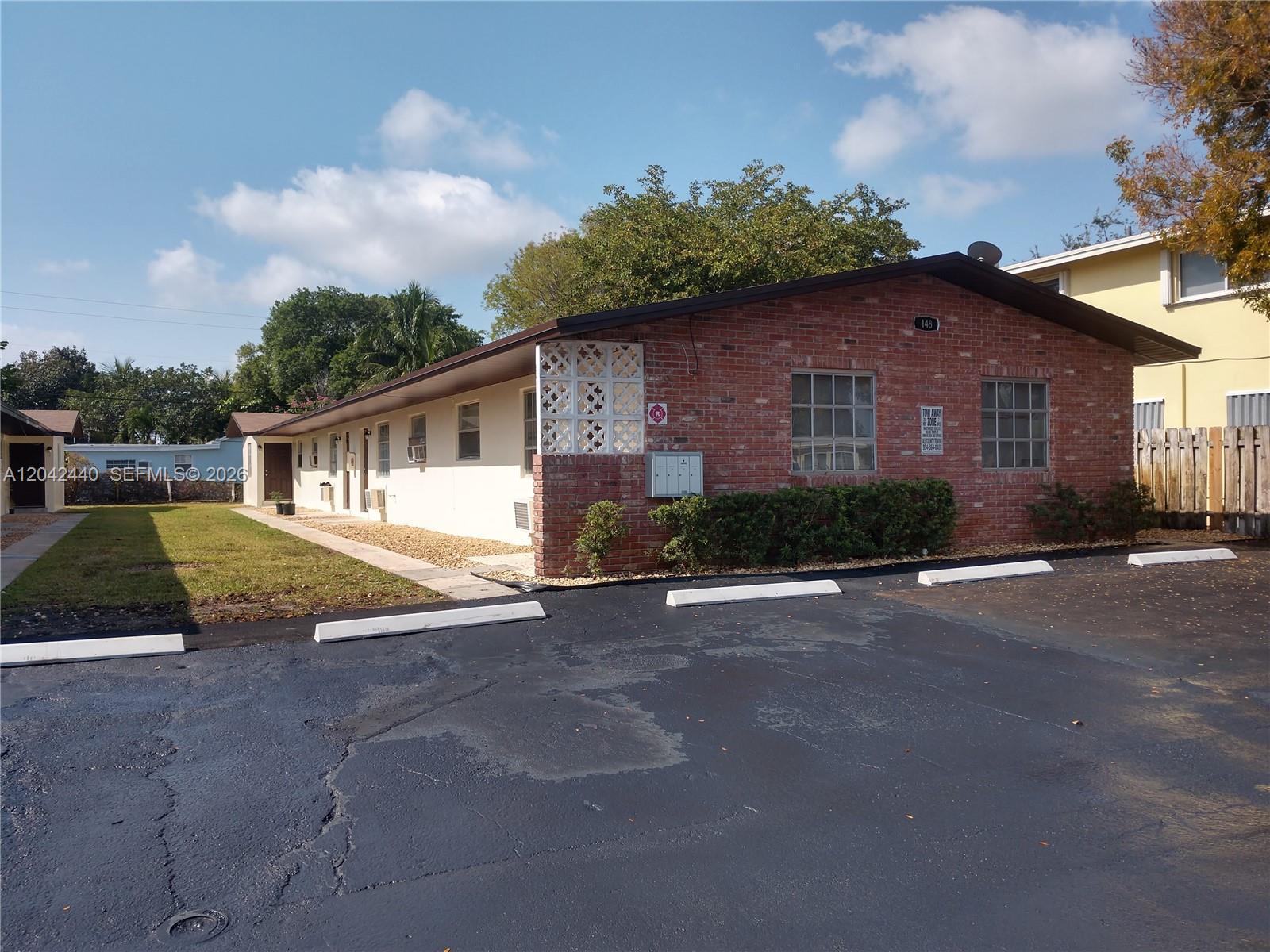 148 NW 40th Ct # 1, Oakland Park FL 33309