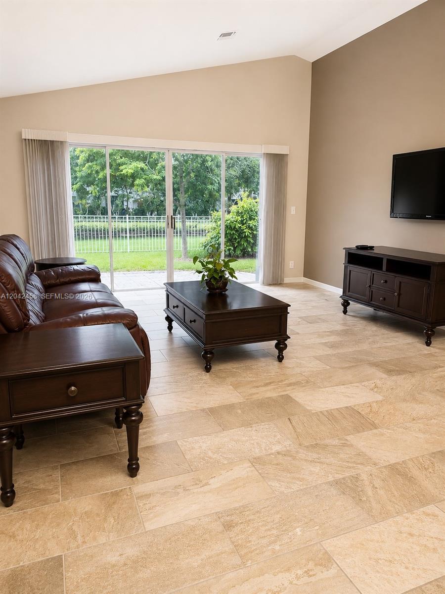10750 NW 10th St, Plantation FL 33322 photo 5
